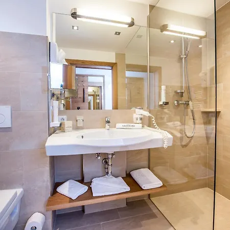 Leonhard 4* Leogang