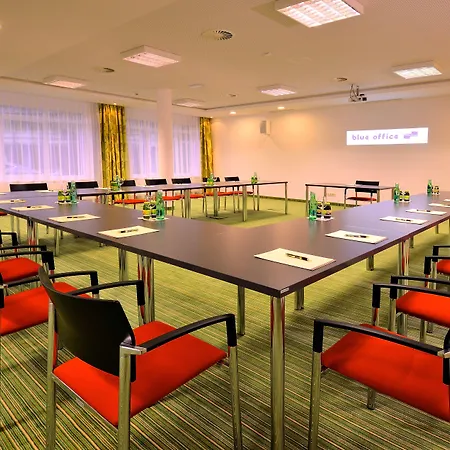 Leonhard Ξενοδοχείο