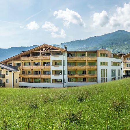 Ξενοδοχείο Leonhard 4*