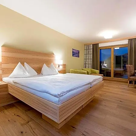 Leonhard 4* Leogang