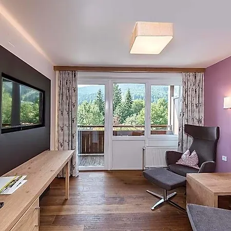 Leonhard 4* Leogang
