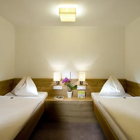 Leonhard 4* Leogang