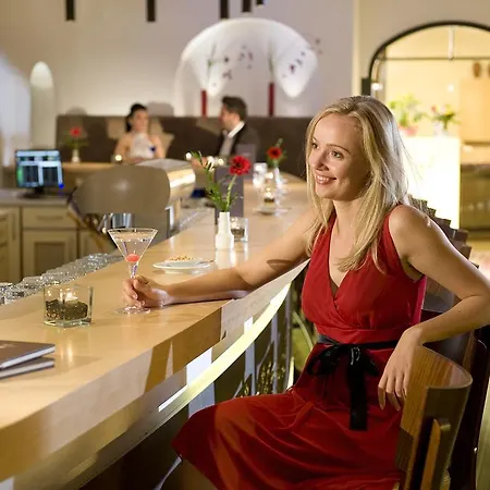 فندق ليونارد 4*