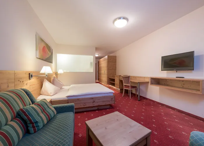 Hotel Leonhard 4*
