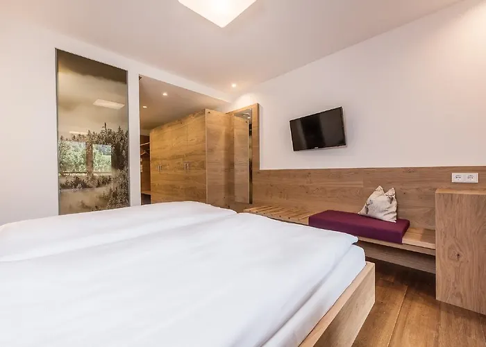 Hotel Leonhard 4*